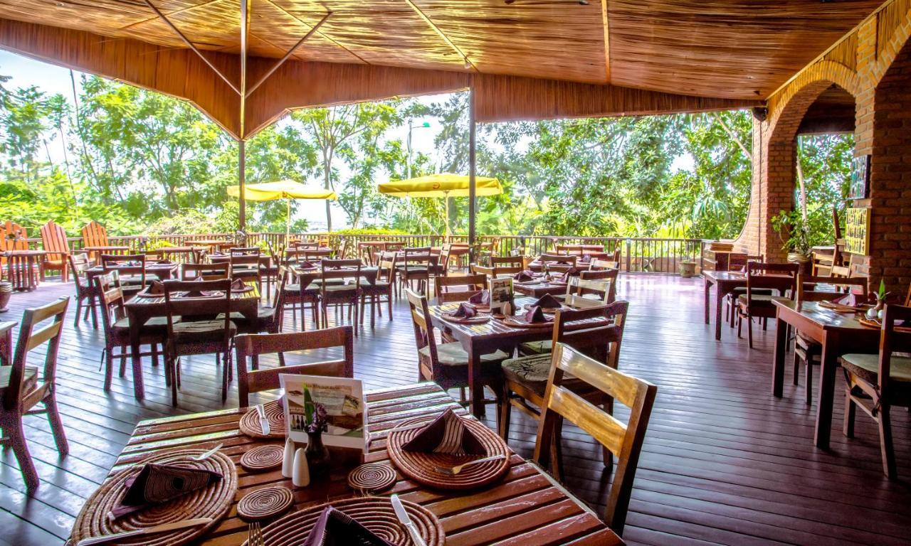 קיגאלי Heaven Restaurant & Boutique Hotel מראה חיצוני תמונה