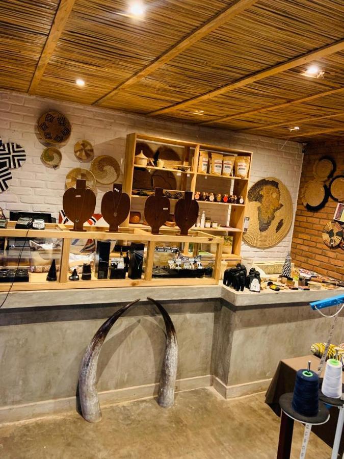 קיגאלי Heaven Restaurant & Boutique Hotel מראה חיצוני תמונה