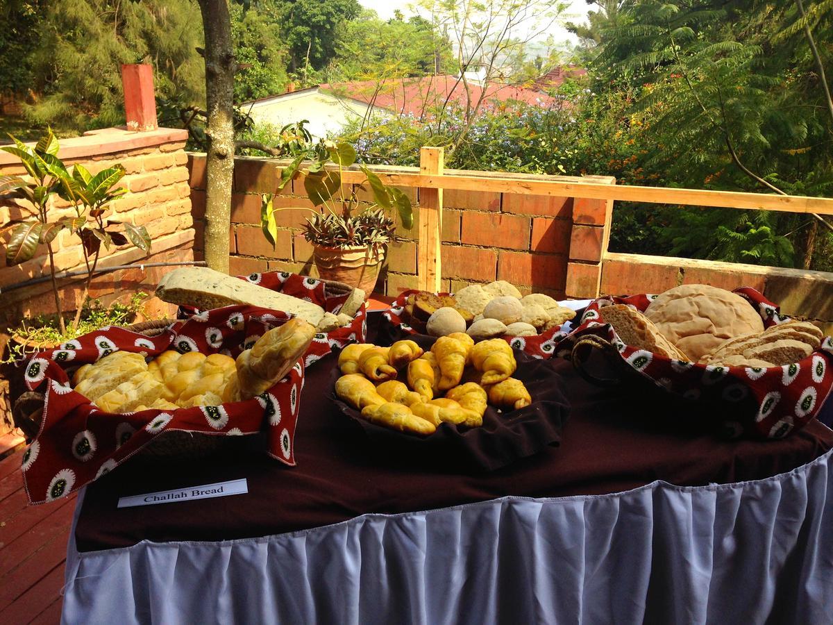 קיגאלי Heaven Restaurant & Boutique Hotel מראה חיצוני תמונה