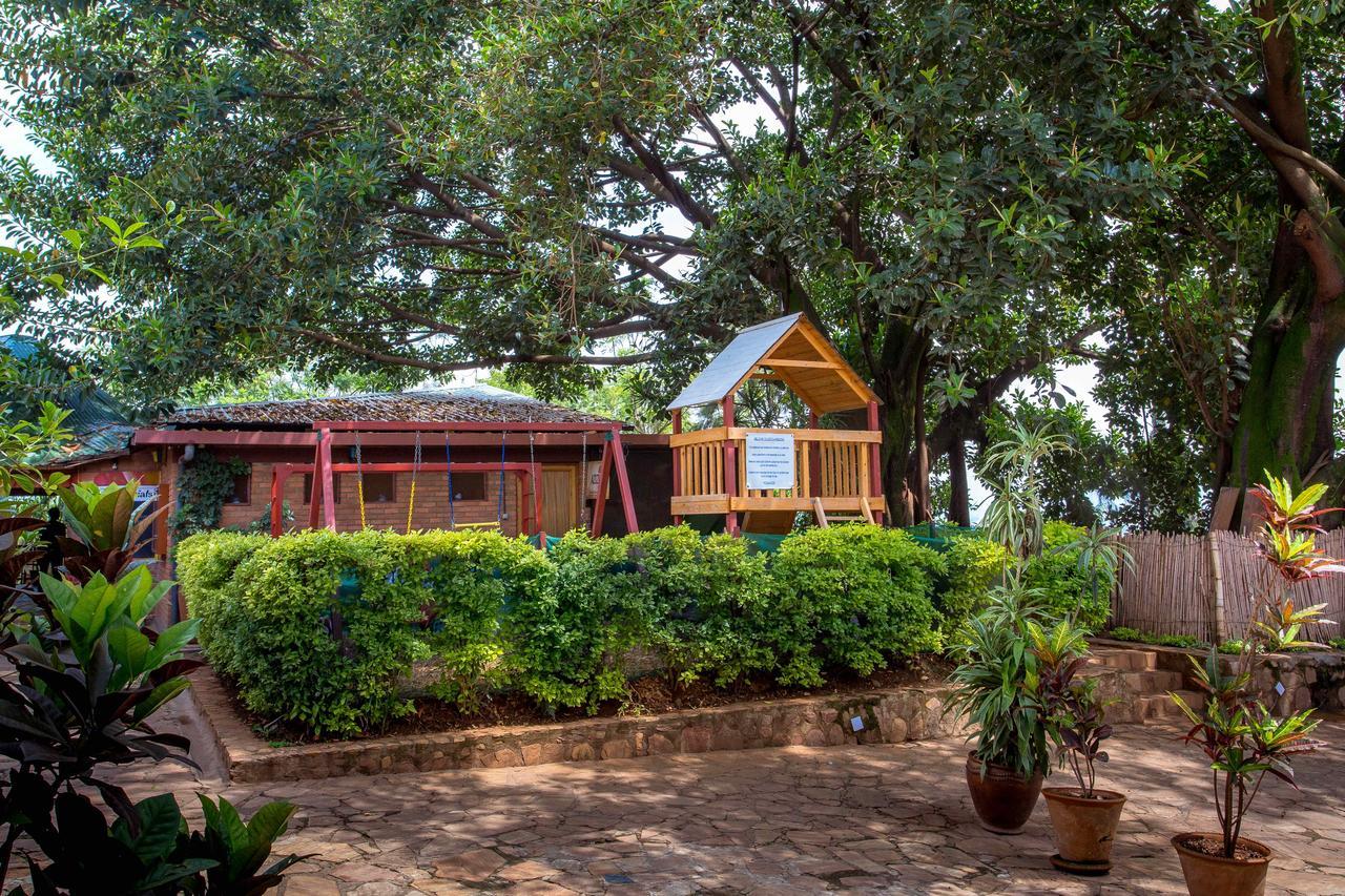 קיגאלי Heaven Restaurant & Boutique Hotel מראה חיצוני תמונה